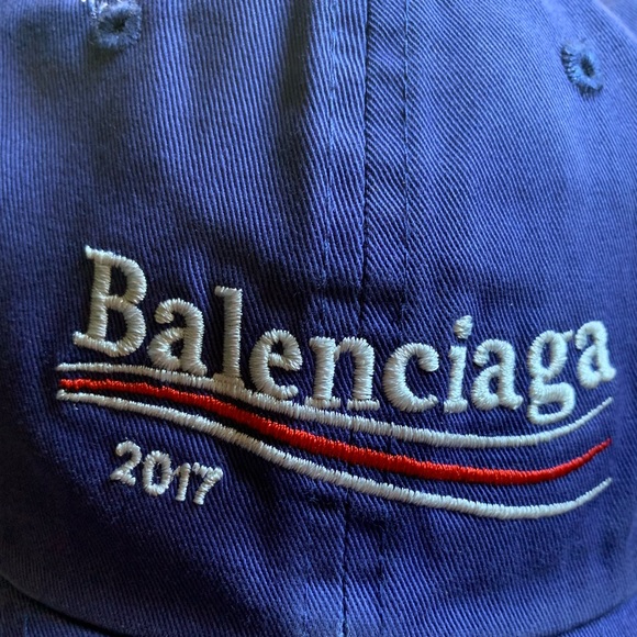 Balenciaga 2017 Political Hat - Picture 3 of 5